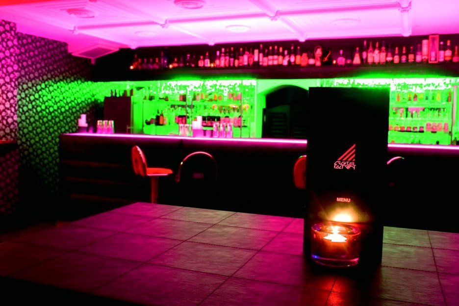 commercial photographer Lancashire fives bars interior photography commercial photographer Lancashire fives bars interior photography